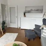 Kuestenbude Strandbude Apartment Groemitz
